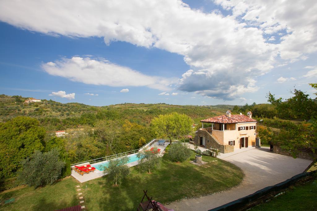 Villa Momiano With Private Pool Momjan Εξωτερικό φωτογραφία